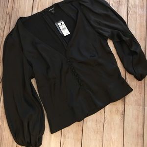 🖤NWT Express black long sleeve top🖤